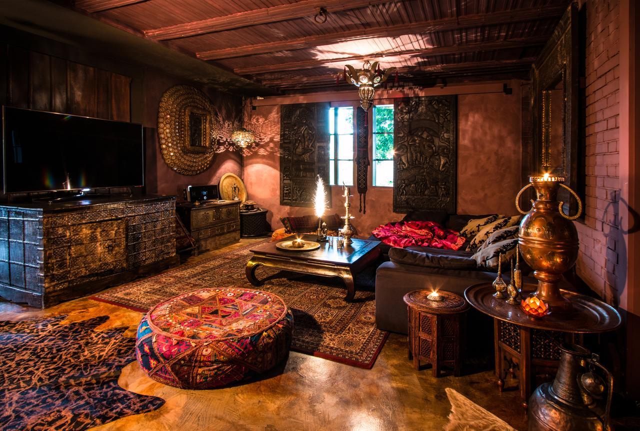 Bijou Hotel / Love And Romance Kallnach Номер фото